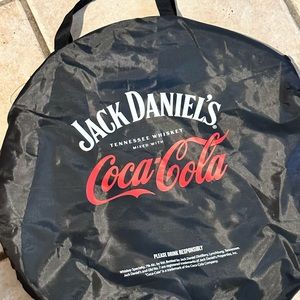 NWOT Jack Daniels 18” Round Zip Bag